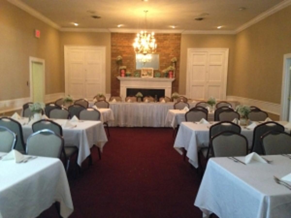 Talbott Tavern And Bed and breakfast Bardstown
