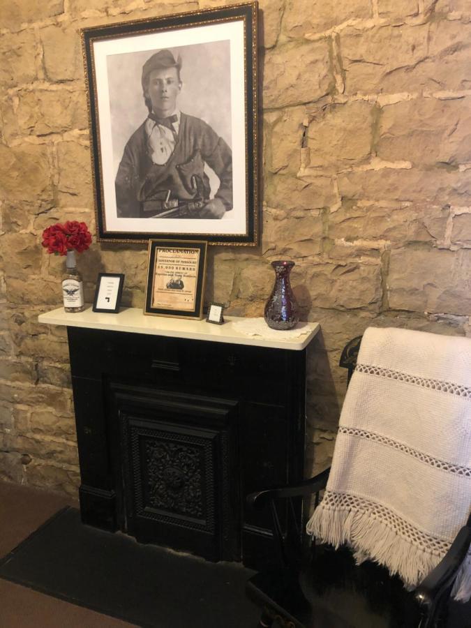 Talbott Tavern And Bed and breakfast Bardstown